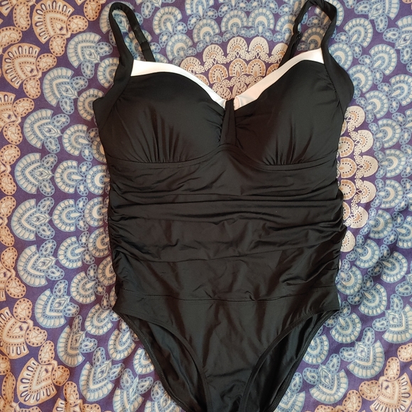 SOLD** Vintage Bathing Suit - Picture 1 of 5